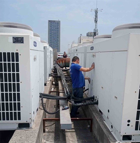 兴宾中央空调制热和不制冷系统维修方法